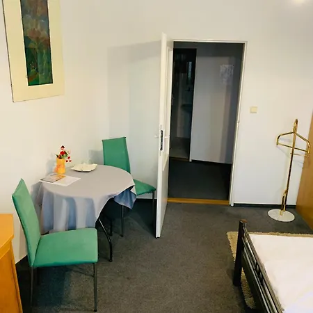 斯洛文酒店