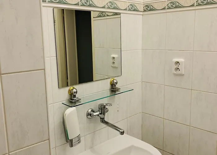 Отель Slovan 3*