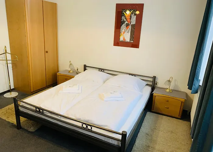 Отель Slovan 3*